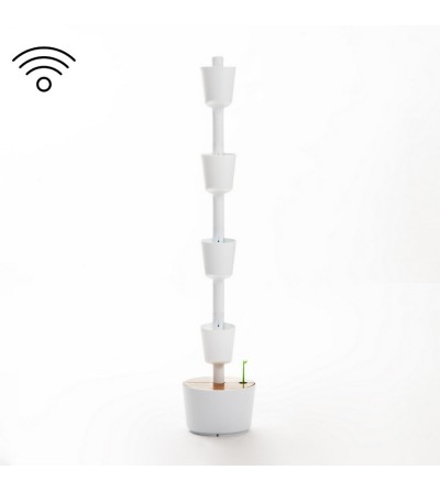 WIFI self-watering vertical planter