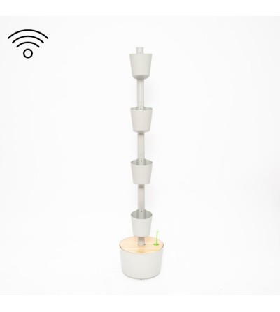 WIFI self-watering vertical planter