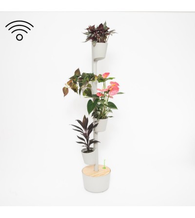 WIFI self-watering vertical planter