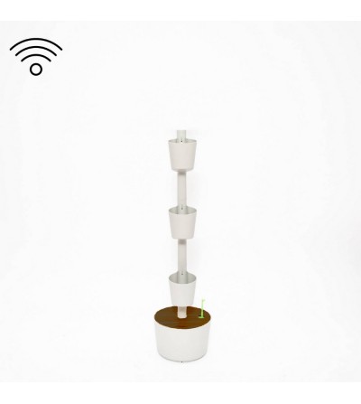 WIFI self-watering vertical planter