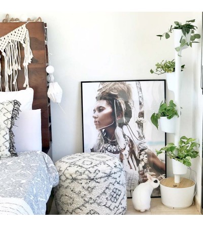 Build your customized white vertical planter