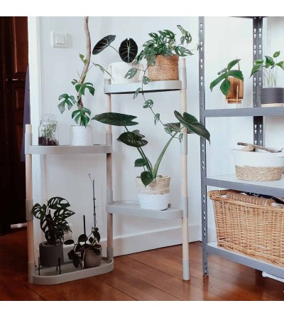 4-tray plant shelves